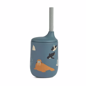 Liewood Ellis Sippy Cup med sugerør 23 cl – bedste drikkelærekop i test